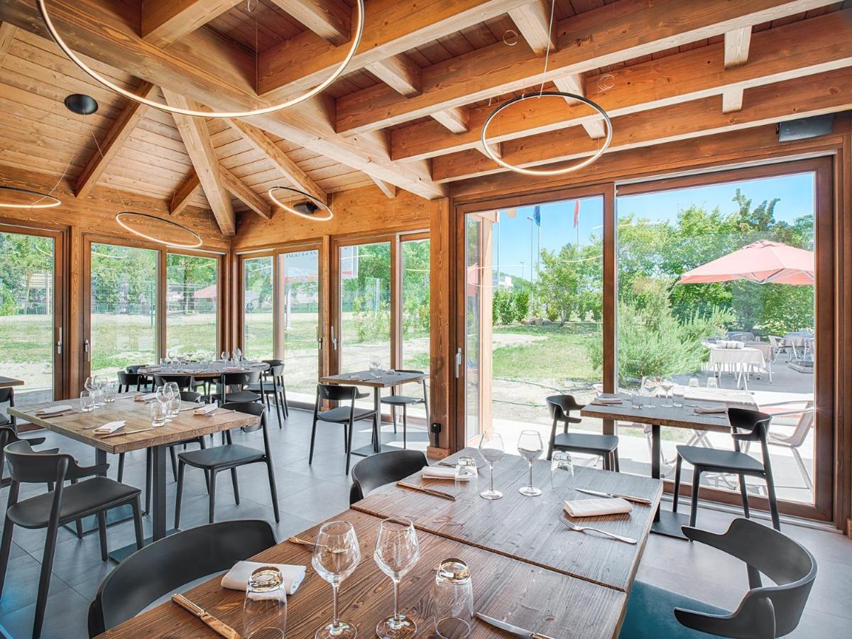 La Cle Des Champs Hotel Montmelian Luaran gambar
