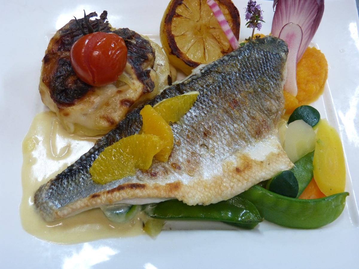 La Cle Des Champs Hotel Montmelian Luaran gambar