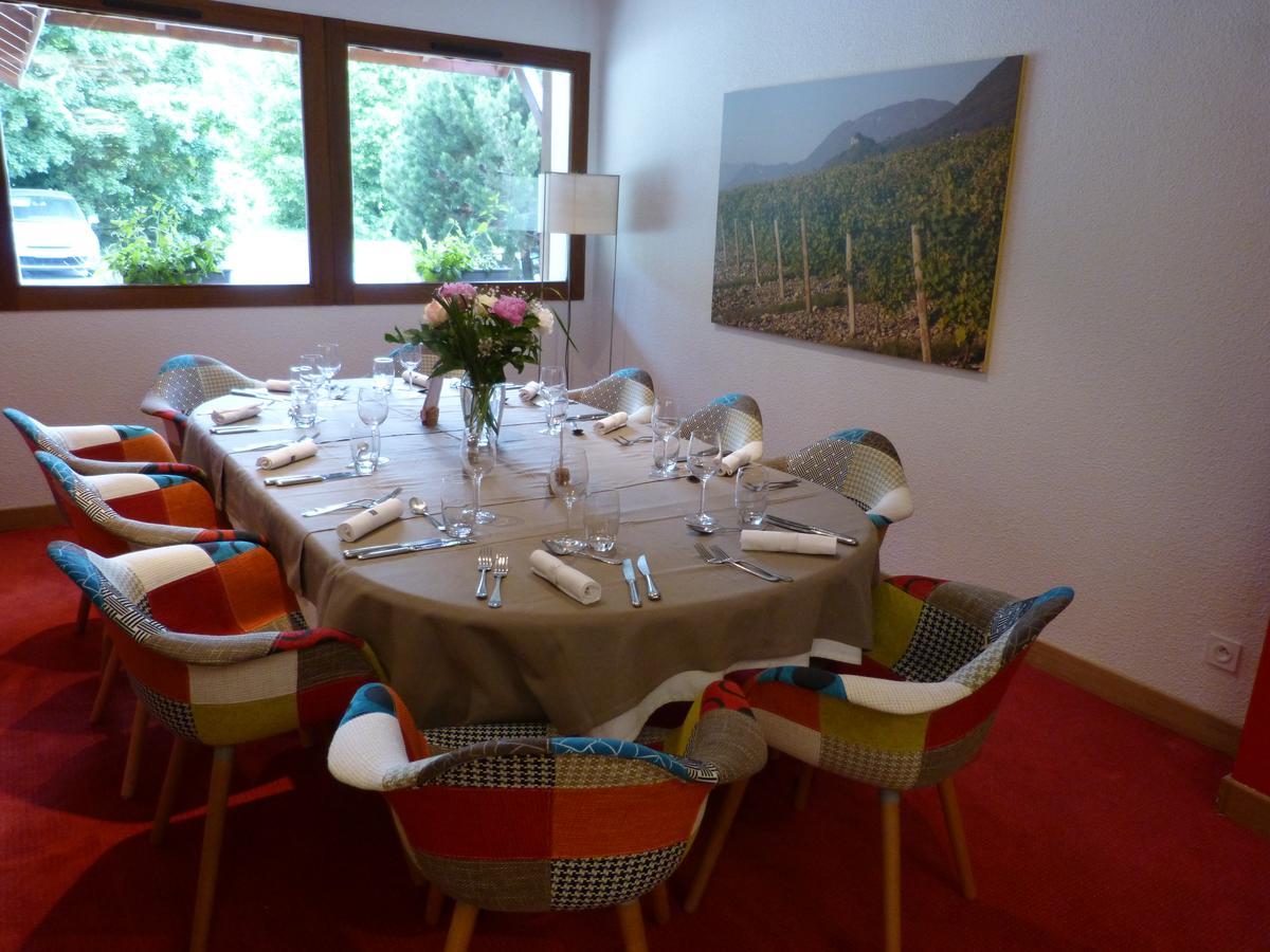 La Cle Des Champs Hotel Montmelian Luaran gambar